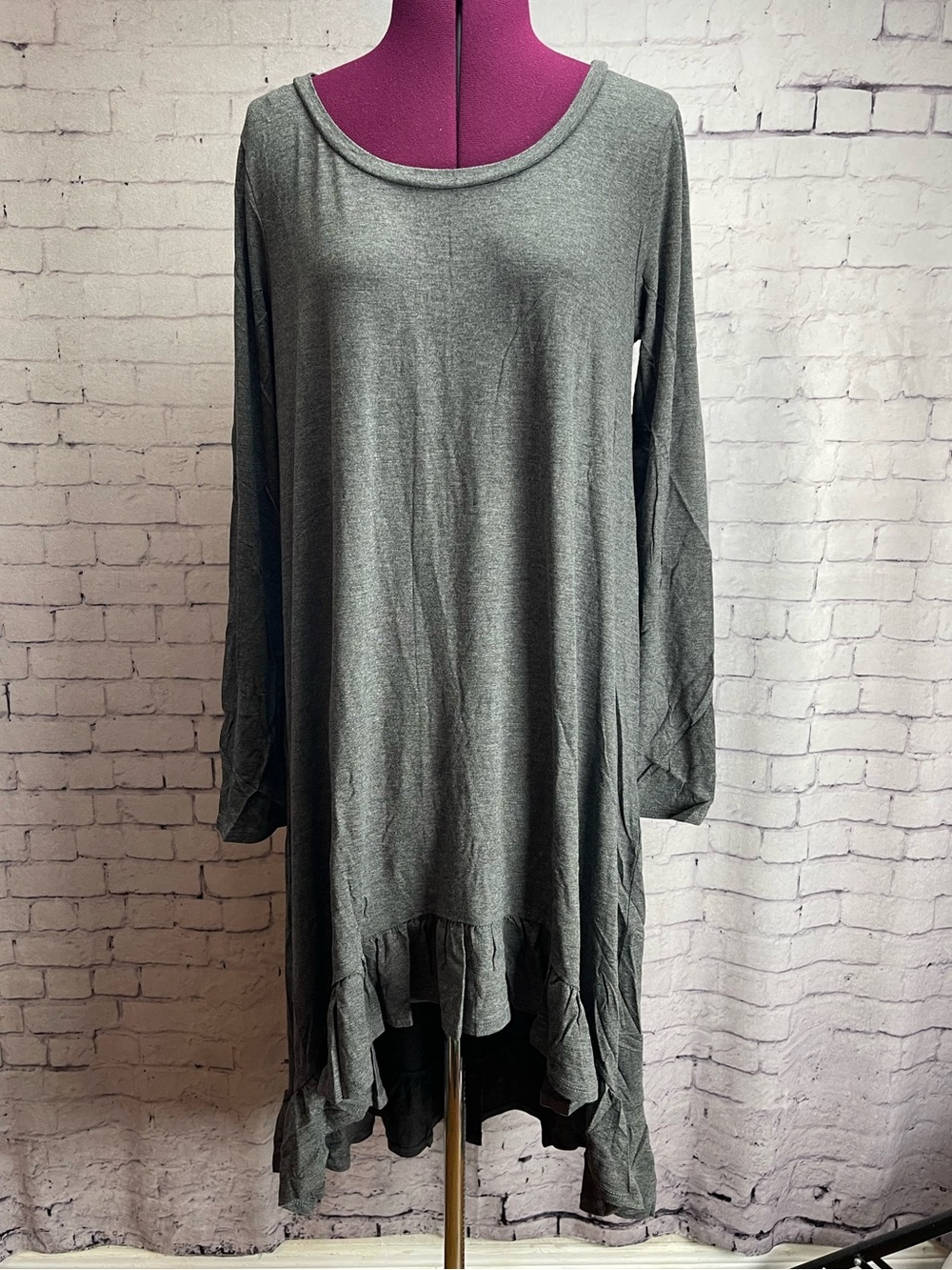 Easel size large long sleeve Gray midi dress or tunic